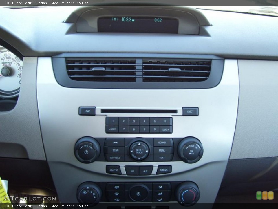 Medium Stone Interior Controls for the 2011 Ford Focus S Sedan #39198107
