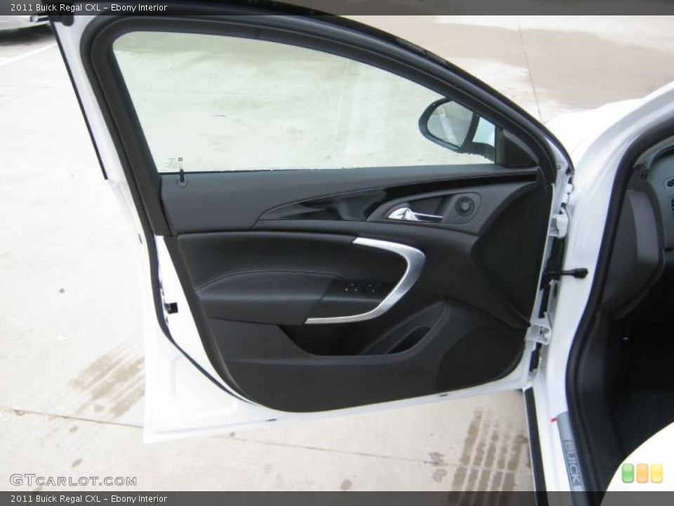 Ebony Interior Door Panel for the 2011 Buick Regal CXL #39201079