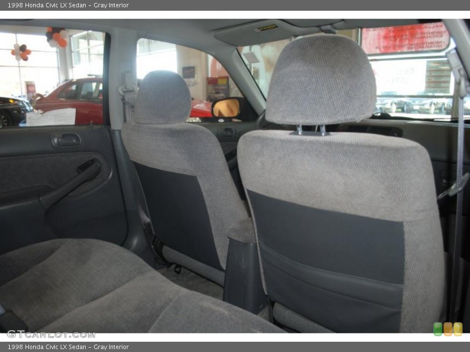 Gray Interior Photo for the 1998 Honda Civic LX Sedan #39201791