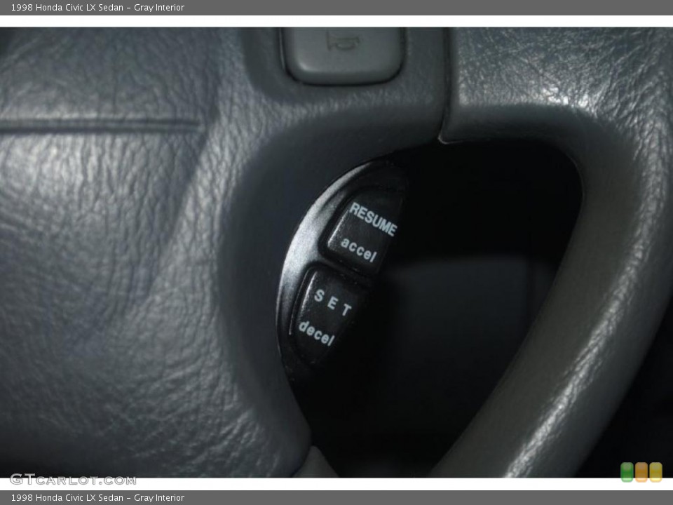 Gray Interior Controls for the 1998 Honda Civic LX Sedan #39201935
