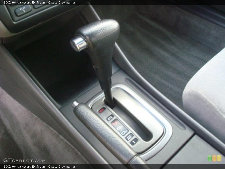 Quartz Gray Interior Transmission for the 2002 Honda Accord EX Sedan #39204023