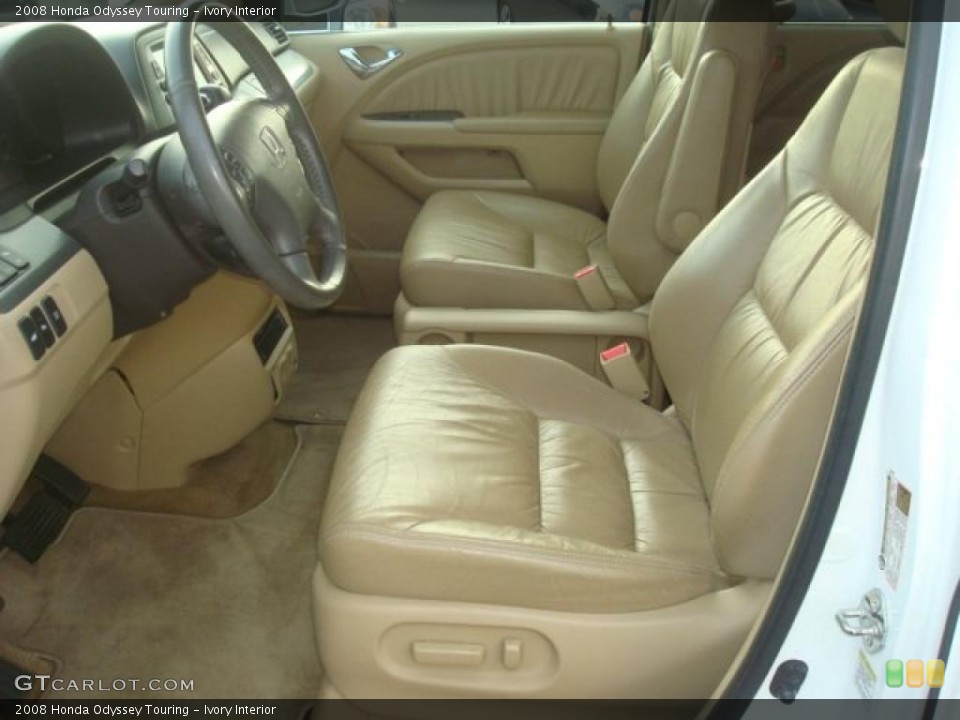 Ivory Interior Photo for the 2008 Honda Odyssey Touring #39204575