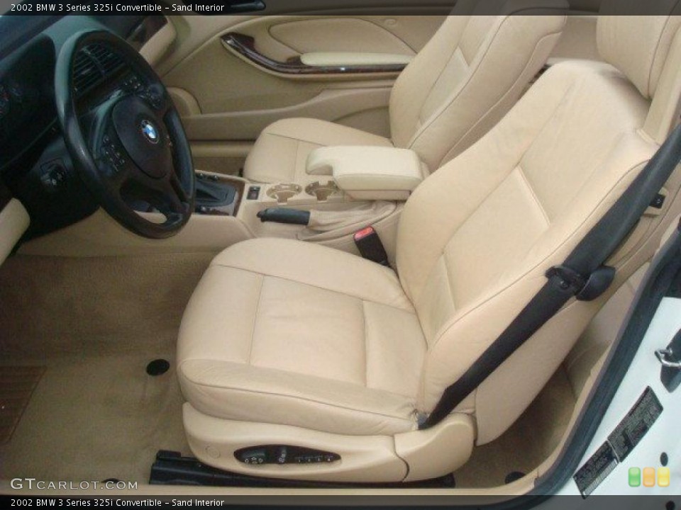 Sand Interior Photo for the 2002 BMW 3 Series 325i Convertible #39205044