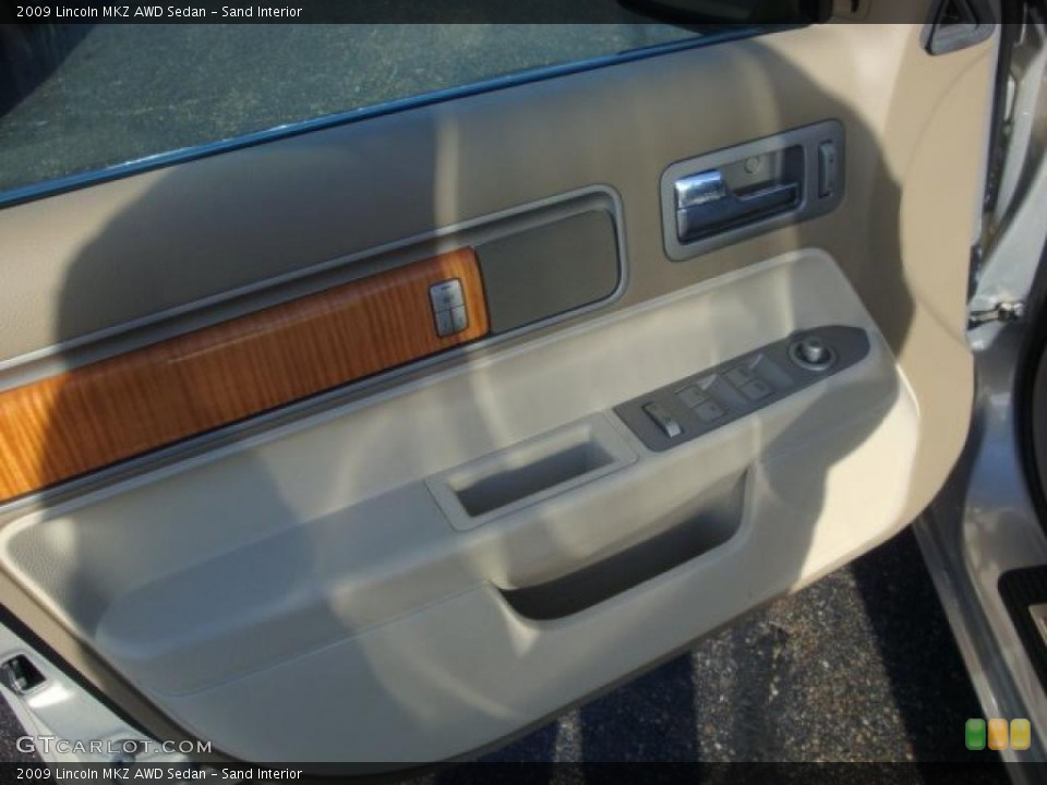 Sand Interior Door Panel for the 2009 Lincoln MKZ AWD Sedan #39206690