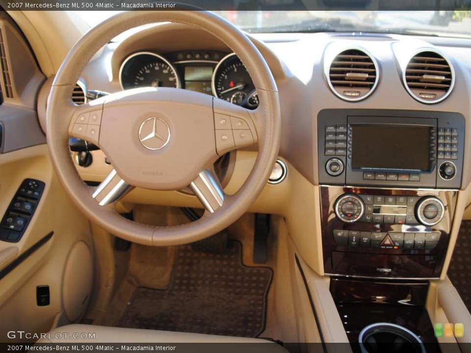 Macadamia Interior Dashboard for the 2007 Mercedes-Benz ML 500 4Matic #39207490