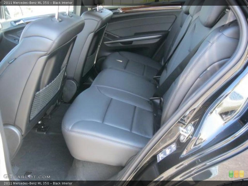 Black Interior Photo for the 2011 Mercedes-Benz ML 350 #39208806