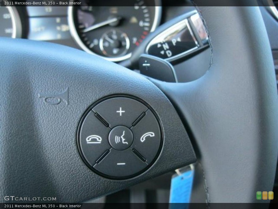 Black Interior Controls for the 2011 Mercedes-Benz ML 350 #39208886