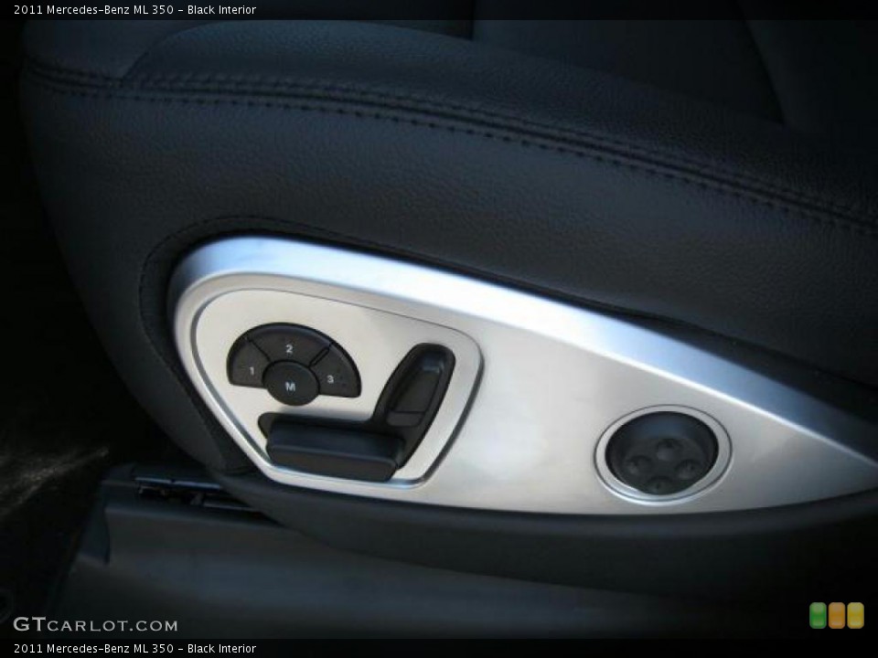 Black Interior Controls for the 2011 Mercedes-Benz ML 350 #39208962
