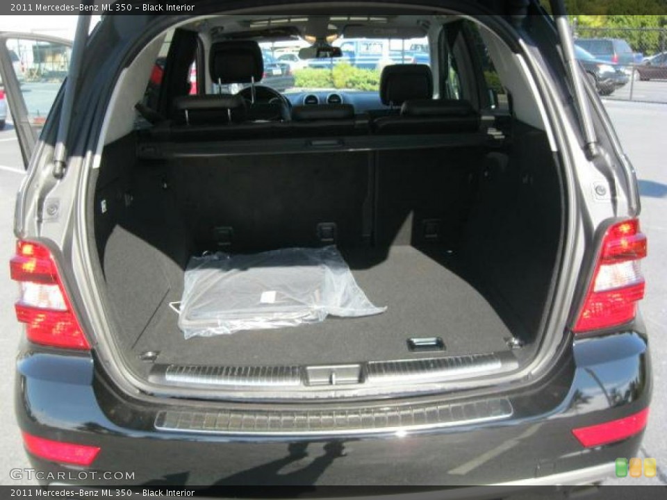 Black Interior Trunk for the 2011 Mercedes-Benz ML 350 #39208974