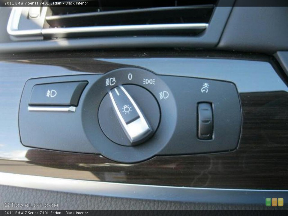 Black Interior Controls for the 2011 BMW 7 Series 740Li Sedan #39209226