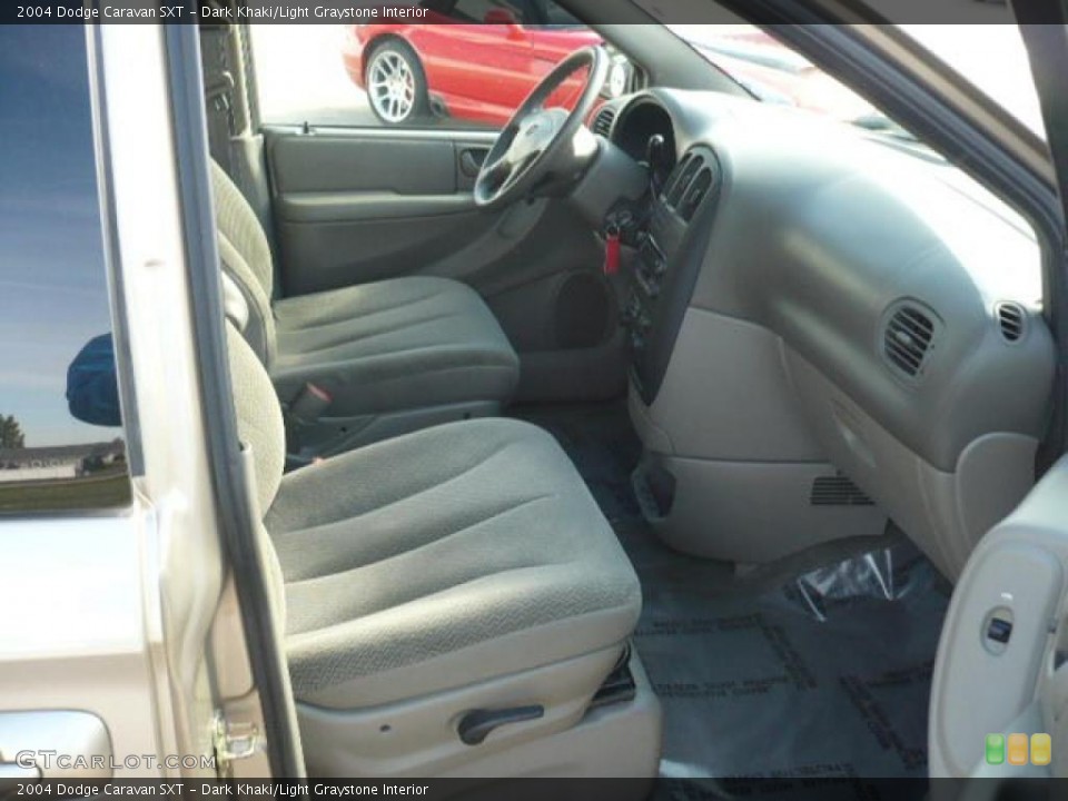 Dark Khaki/Light Graystone Interior Photo for the 2004 Dodge Caravan SXT #39211206