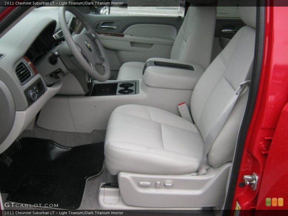 Light Titanium/Dark Titanium Interior Photo for the 2011 Chevrolet Suburban LT #39211470
