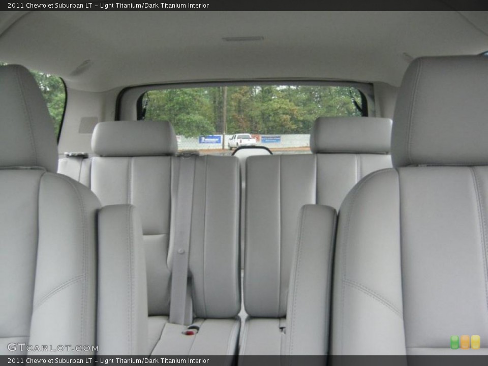 Light Titanium/Dark Titanium Interior Photo for the 2011 Chevrolet Suburban LT #39211522