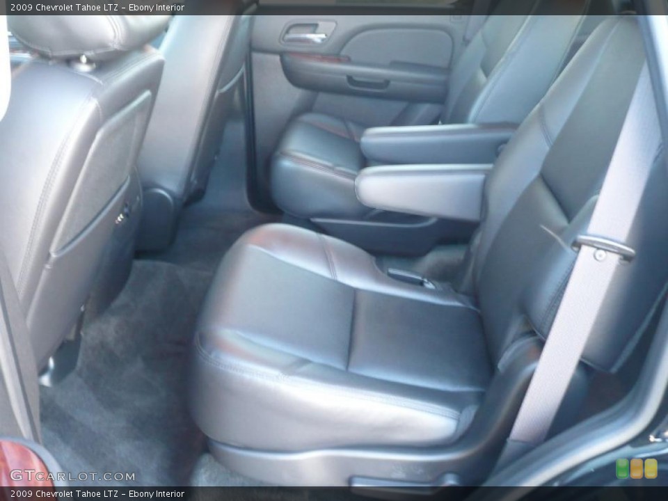 Ebony Interior Photo for the 2009 Chevrolet Tahoe LTZ #39211722