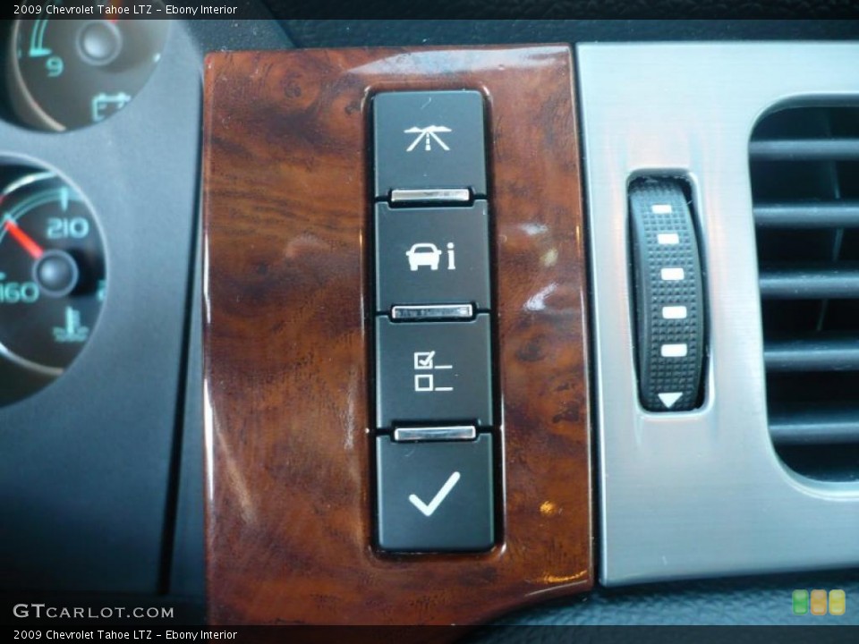 Ebony Interior Controls for the 2009 Chevrolet Tahoe LTZ #39211870