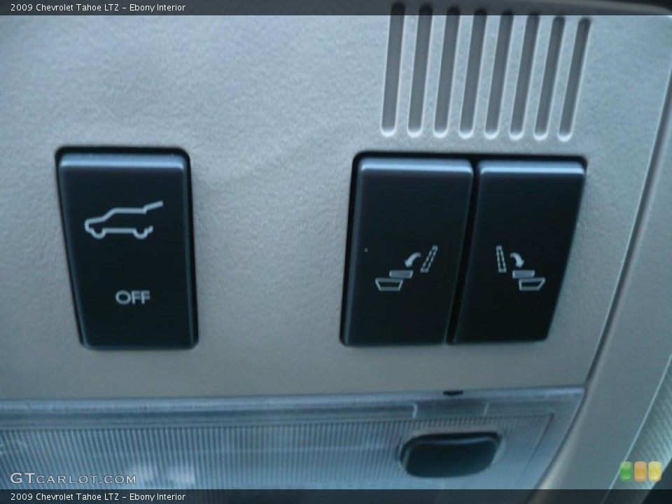Ebony Interior Controls for the 2009 Chevrolet Tahoe LTZ #39211918