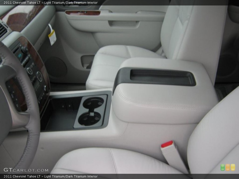 Light Titanium/Dark Titanium Interior Photo for the 2011 Chevrolet Tahoe LT #39212482
