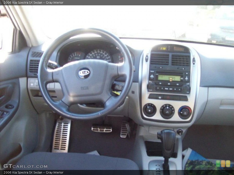Gray Interior Dashboard for the 2006 Kia Spectra SX Sedan #39214472