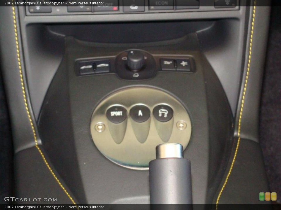 Nero Perseus Interior Transmission for the 2007 Lamborghini Gallardo Spyder #39216002