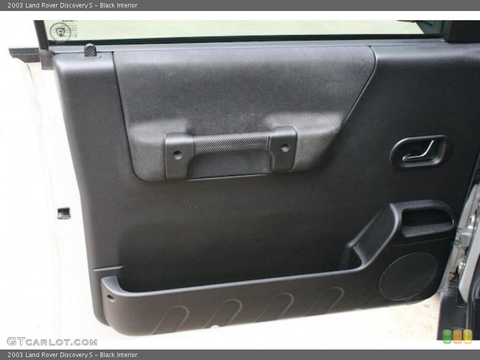 Black Interior Door Panel for the 2003 Land Rover Discovery S #39216098
