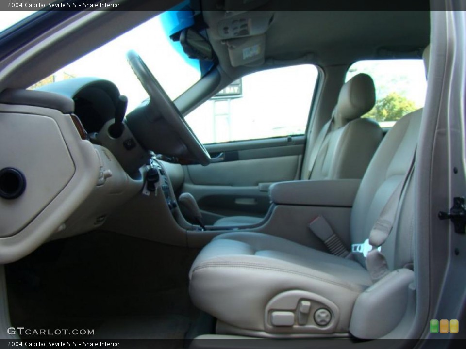 Shale Interior Photo for the 2004 Cadillac Seville SLS #39216695