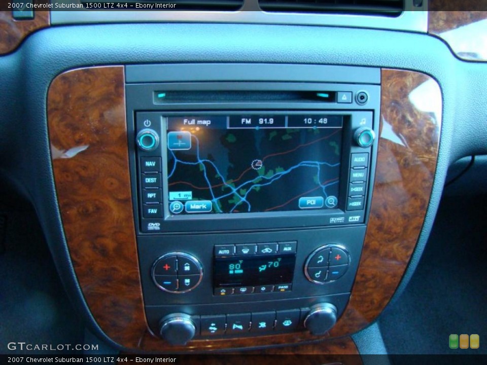 Ebony Interior Controls for the 2007 Chevrolet Suburban 1500 LTZ 4x4 #39218058