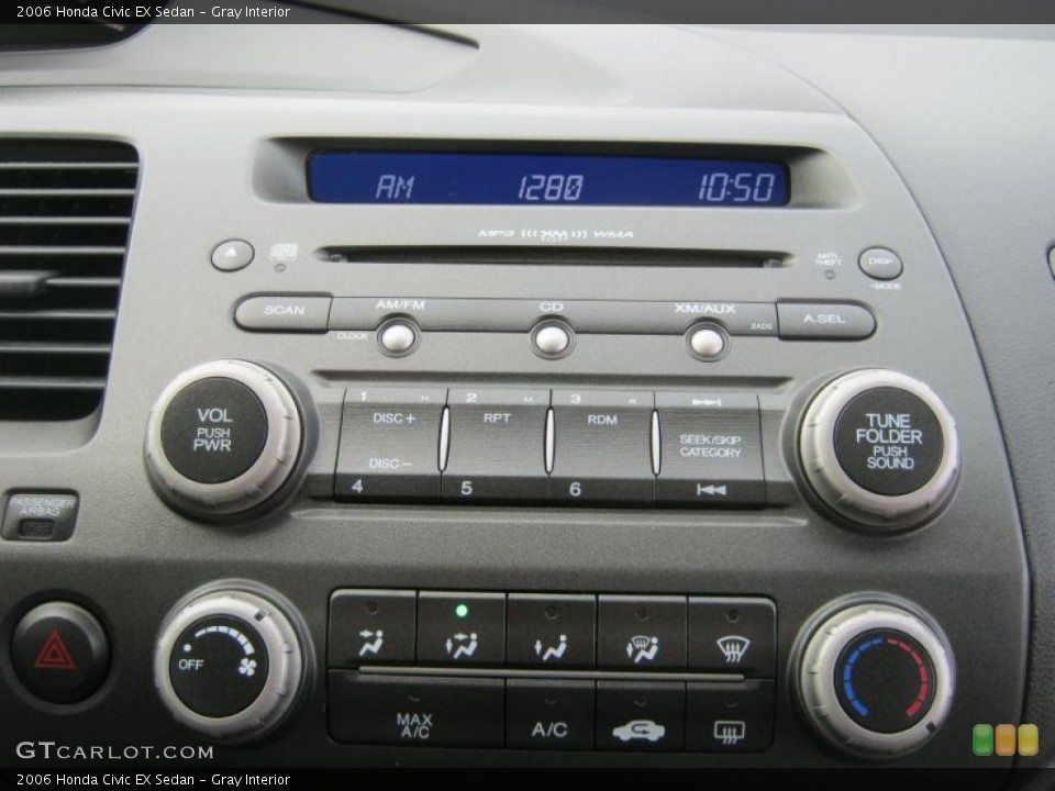 Gray Interior Controls for the 2006 Honda Civic EX Sedan #39225658