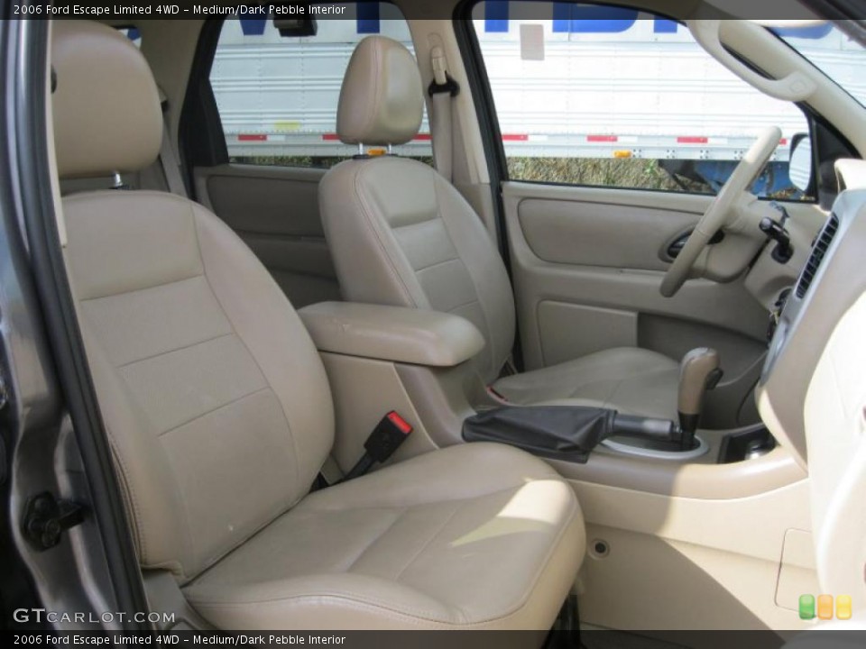 Medium/Dark Pebble Interior Photo for the 2006 Ford Escape Limited 4WD #39226410
