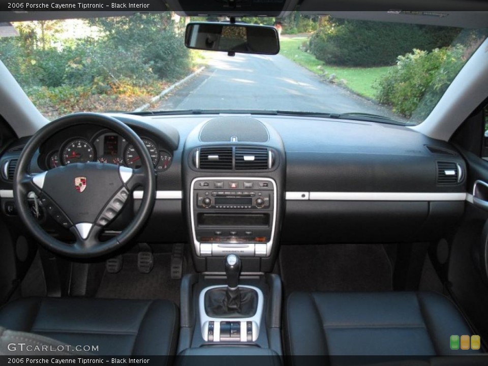Black Interior Dashboard for the 2006 Porsche Cayenne Tiptronic #39227386