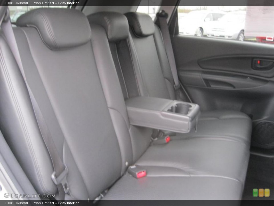Gray Interior Photo for the 2008 Hyundai Tucson Limited #39227754