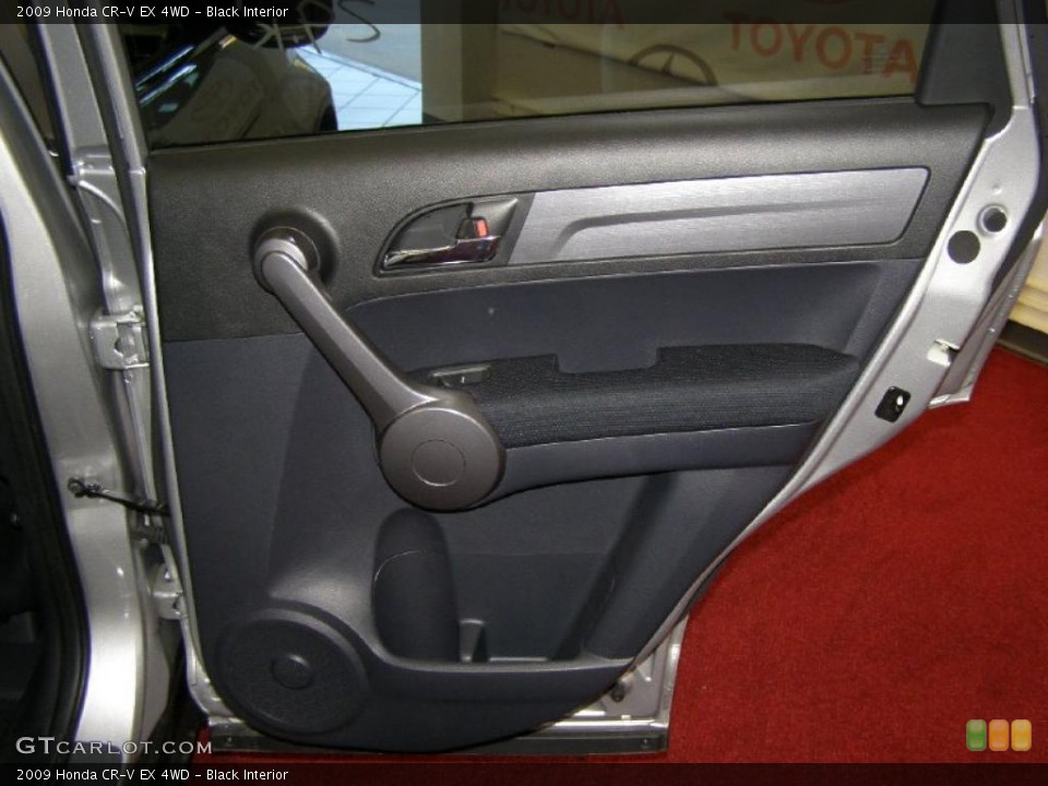 Black Interior Door Panel for the 2009 Honda CR-V EX 4WD #39229626