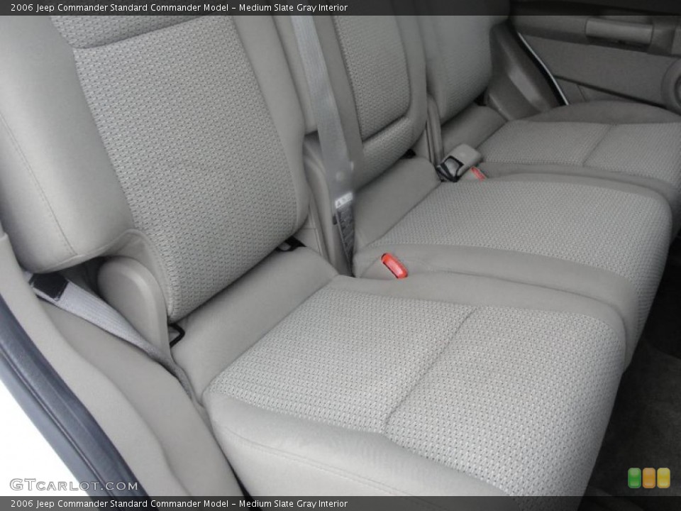 Medium Slate Gray Interior Photo for the 2006 Jeep Commander  #39231414