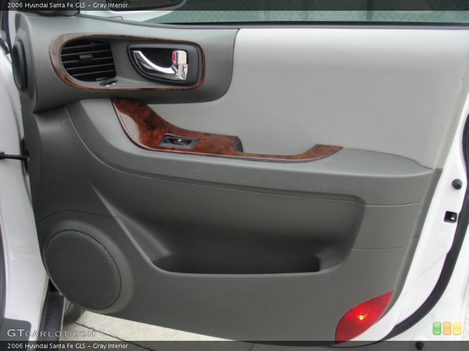 Gray Interior Door Panel for the 2006 Hyundai Santa Fe GLS #39232923