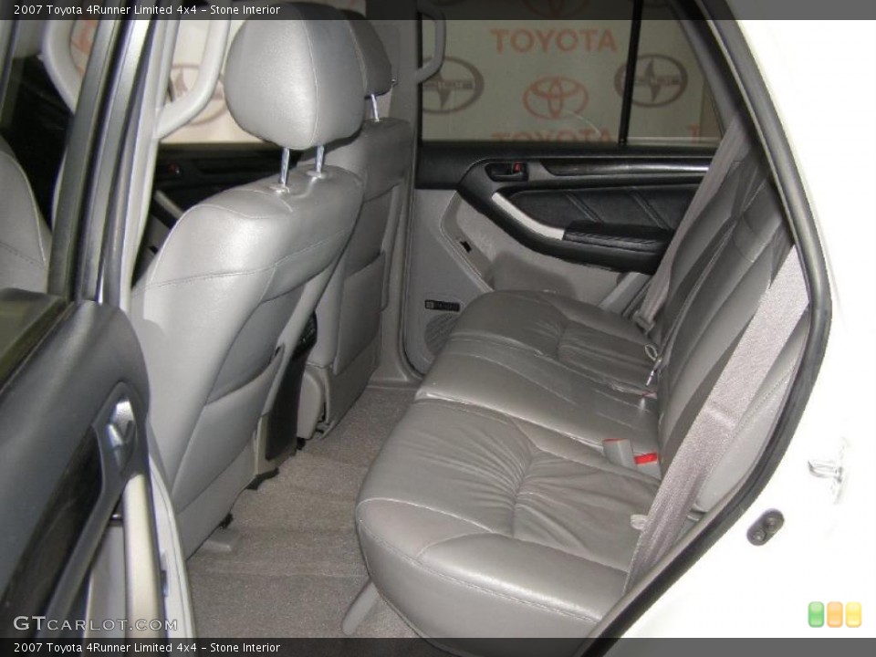 Stone Interior Photo for the 2007 Toyota 4Runner Limited 4x4 #39233207