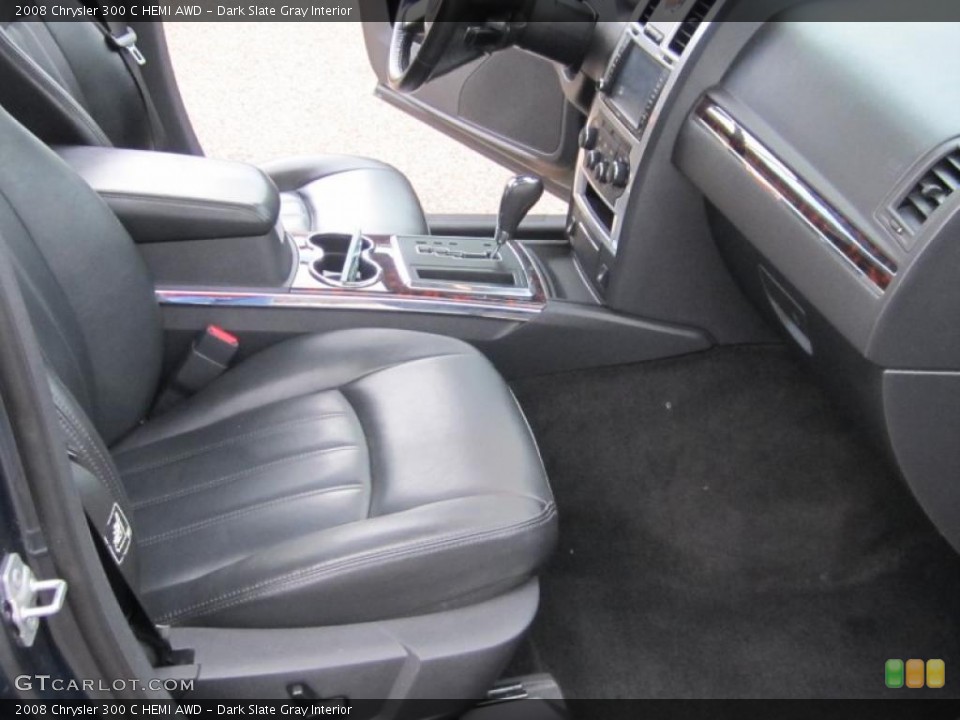 Dark Slate Gray Interior Photo for the 2008 Chrysler 300 C HEMI AWD #39233548