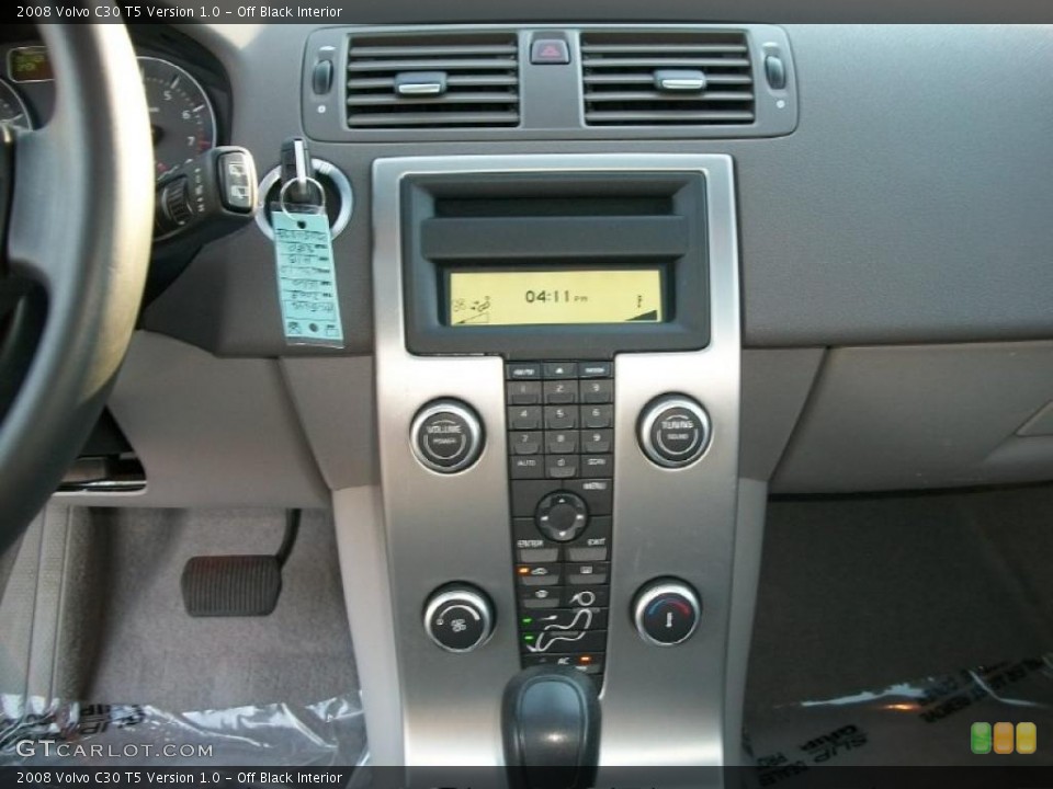 Off Black Interior Controls for the 2008 Volvo C30 T5 Version 1.0 #39235653