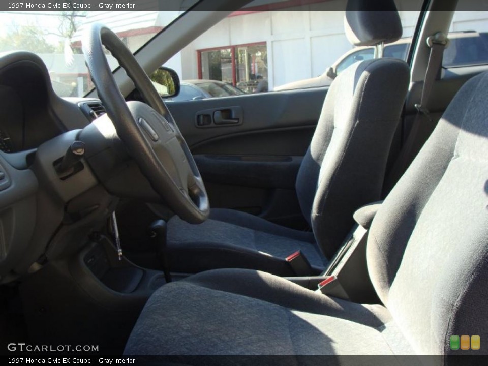 Gray Interior Photo for the 1997 Honda Civic EX Coupe #39237785