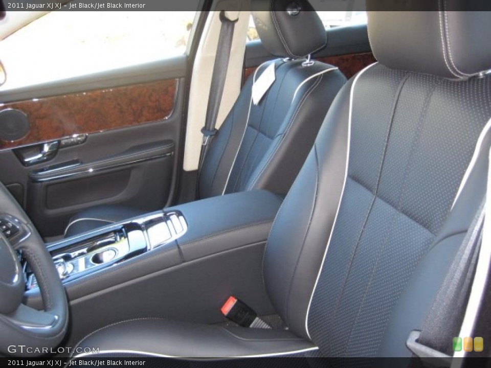 Jet Black/Jet Black Interior Photo for the 2011 Jaguar XJ XJ #39240398