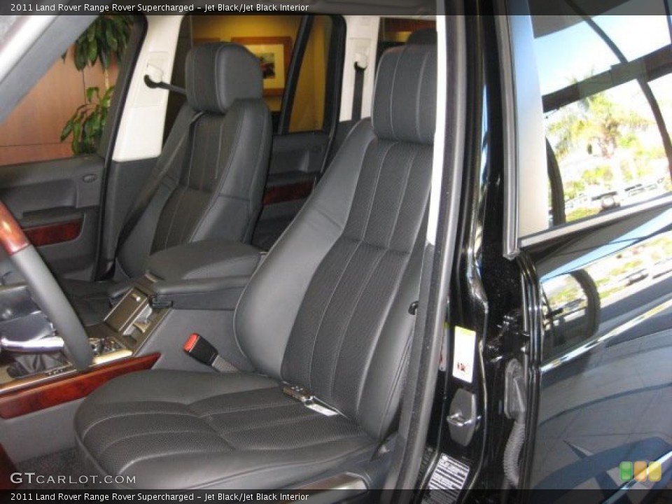 Jet Black/Jet Black Interior Photo for the 2011 Land Rover Range Rover Supercharged #39240774