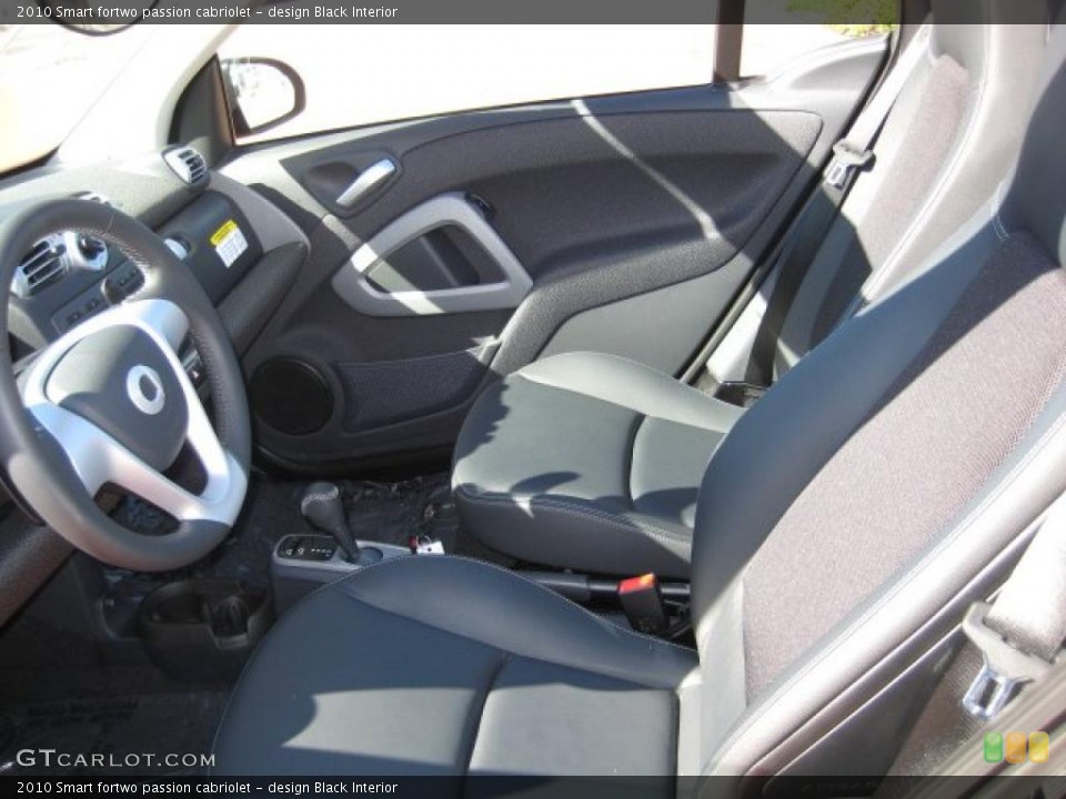 design Black Interior Photo for the 2010 Smart fortwo passion cabriolet #39241158