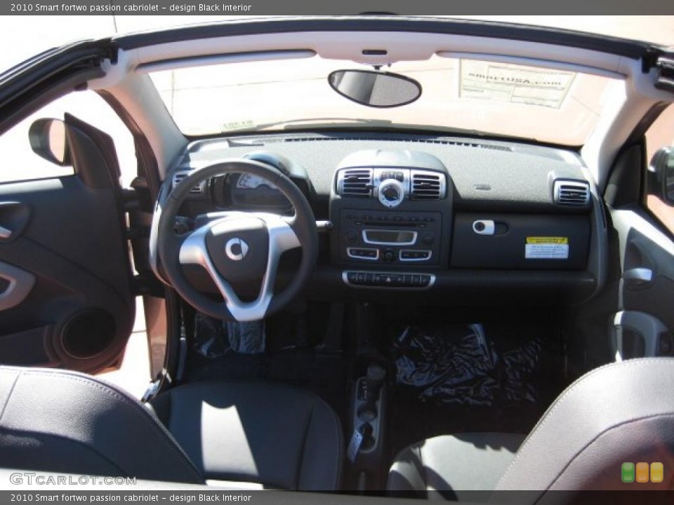 design Black Interior Dashboard for the 2010 Smart fortwo passion cabriolet #39241170