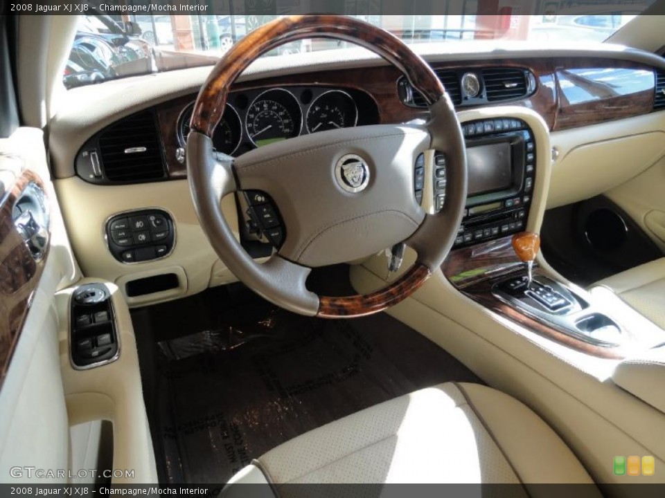 Champagne/Mocha Interior Prime Interior for the 2008 Jaguar XJ XJ8 #39242990