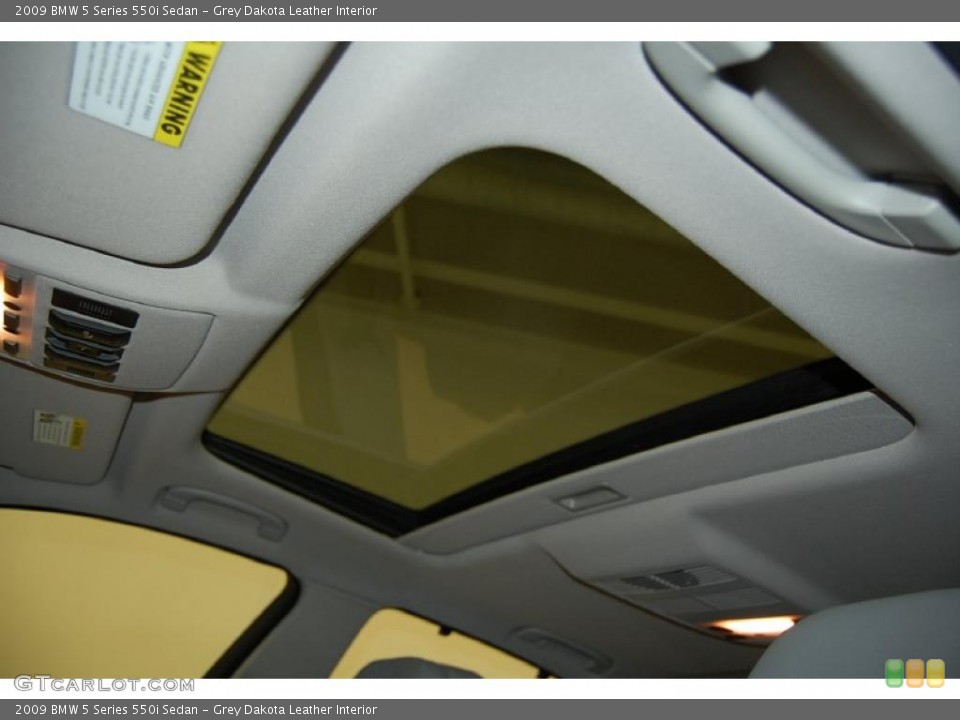 Grey Dakota Leather Interior Sunroof for the 2009 BMW 5 Series 550i Sedan #39247979