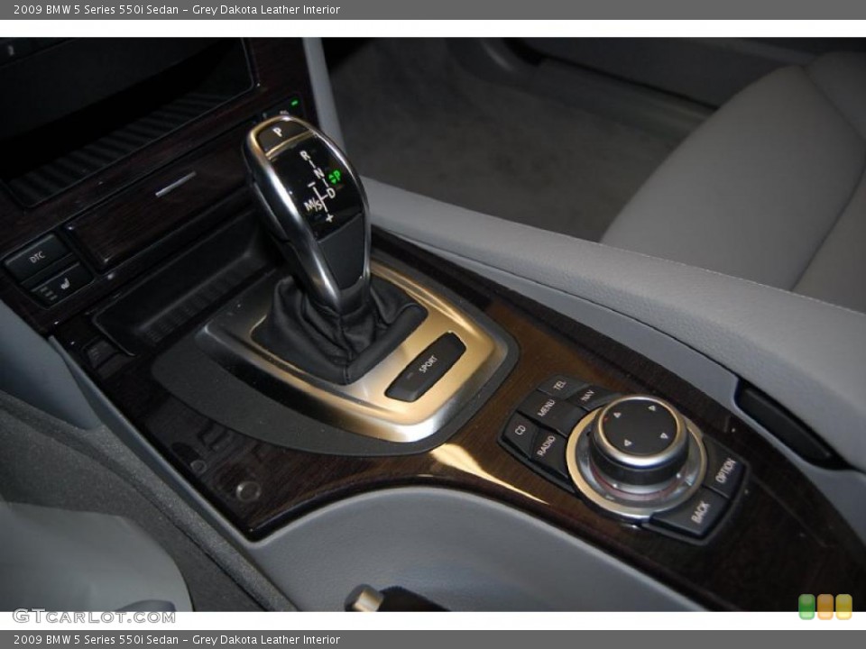 Grey Dakota Leather Interior Transmission for the 2009 BMW 5 Series 550i Sedan #39248043