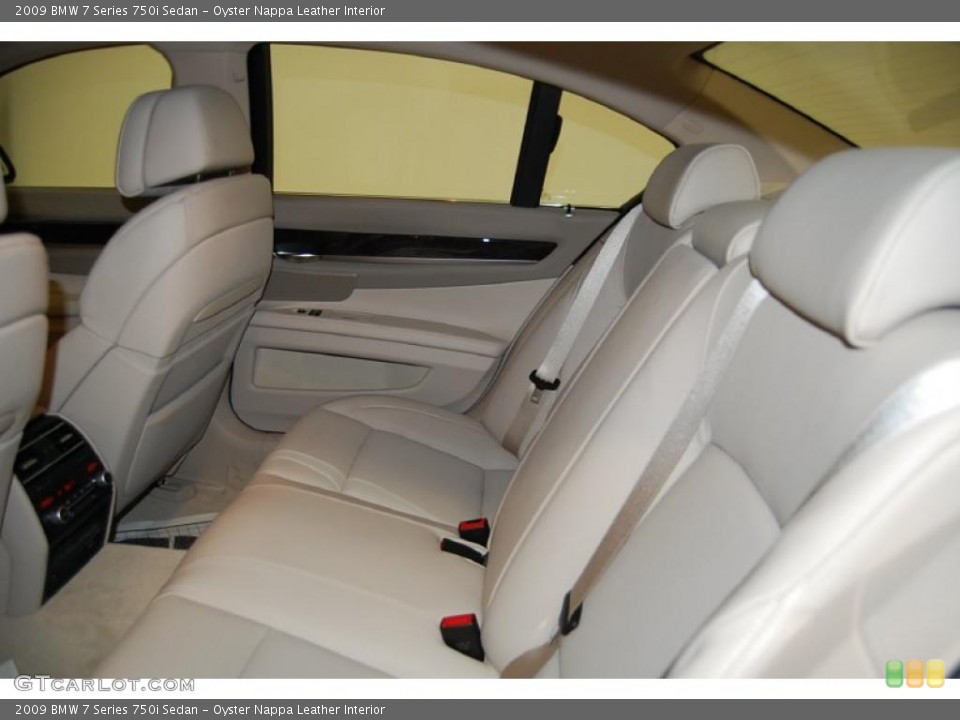 Oyster Nappa Leather Interior Photo for the 2009 BMW 7 Series 750i Sedan #39248331