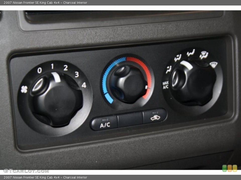 Charcoal Interior Controls for the 2007 Nissan Frontier SE King Cab 4x4 #39248843