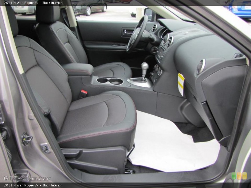 Black Interior Photo for the 2011 Nissan Rogue SV #39251016