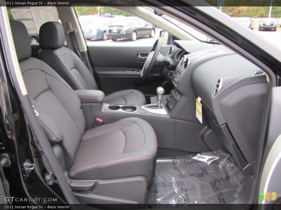 Black Interior Photo for the 2011 Nissan Rogue SV #39251248