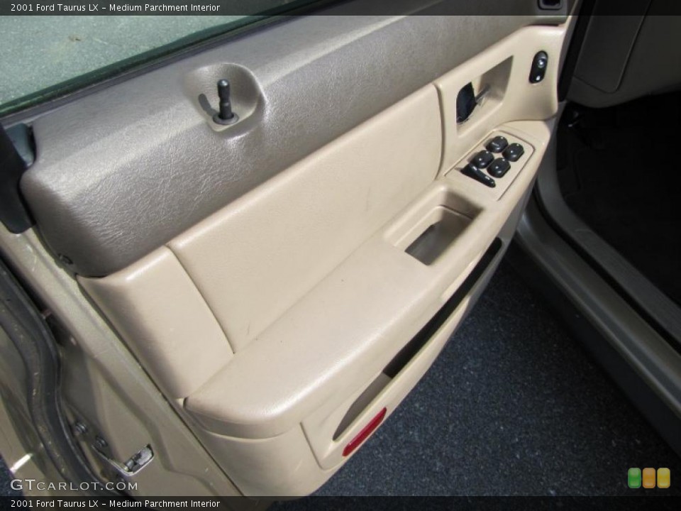 Medium Parchment Interior Door Panel for the 2001 Ford Taurus LX #39252405