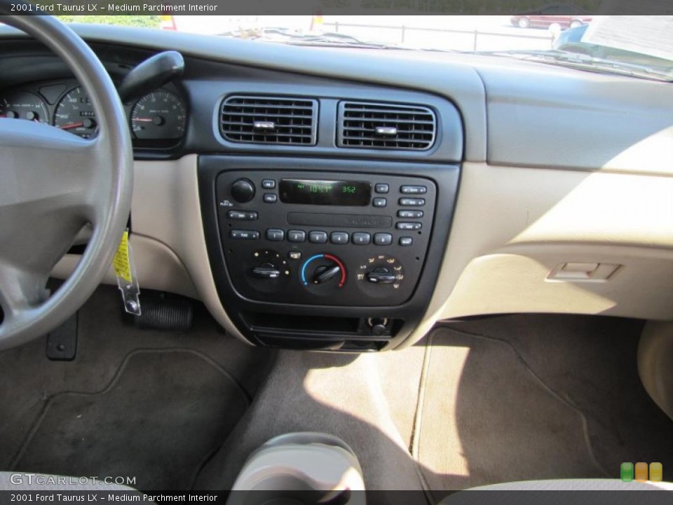 Medium Parchment Interior Controls for the 2001 Ford Taurus LX #39252437